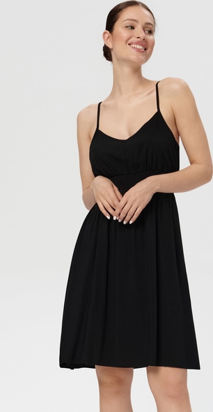 Czarna sukienka Sinsay z dekoltem w kształcie litery v mini