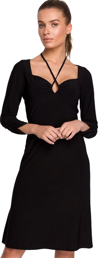 Czarna sukienka Stylove midi z długim rękawem z dekoltem w kształcie litery v