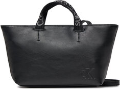 Czarna torebka Calvin Klein matowa duża do ręki
