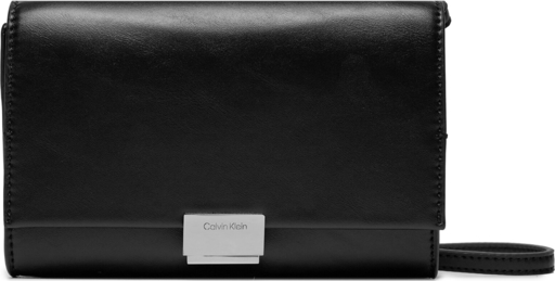 Czarna torebka Calvin Klein matowa średnia