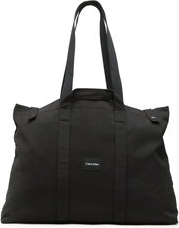 Czarna torebka Calvin Klein w sportowym stylu matowa duża