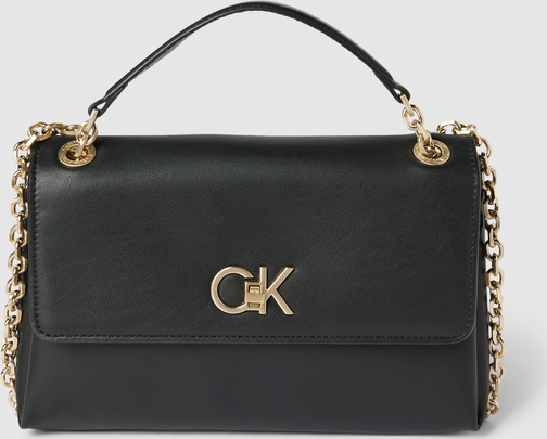 Czarna torebka Calvin Klein ze skóry ekologicznej średnia