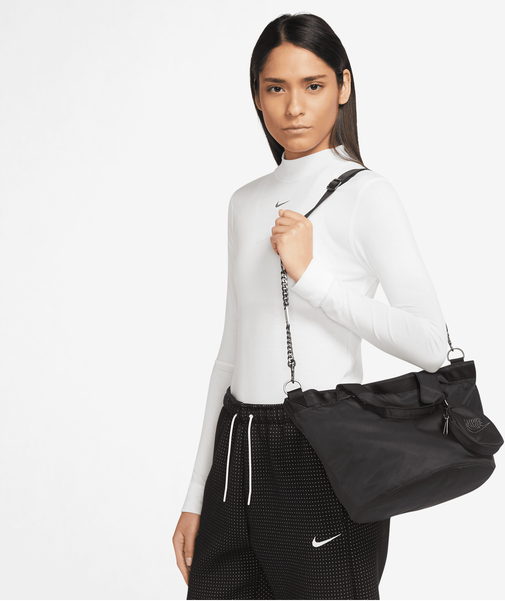 Czarna torebka Nike na ramię w sportowym stylu