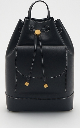 Czarna torebka Reserved duża w wakacyjnym stylu lakierowana