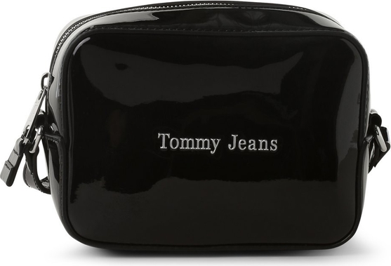 Czarna torebka Tommy Jeans matowa na ramię