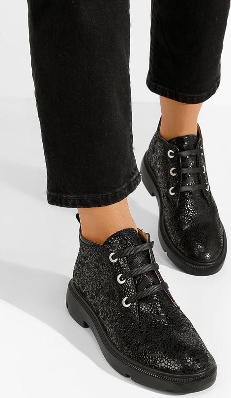 Czarne botki Zapatos w stylu casual z płaską podeszwą