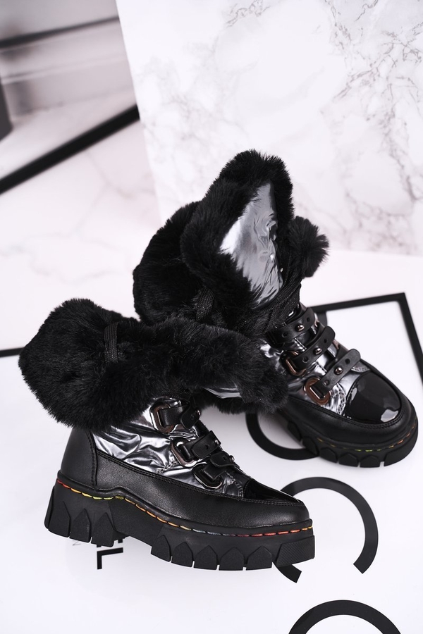 Czarne buty dziecięce zimowe Apawwa dla dziewczynek