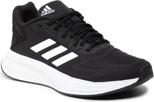 Czarne buty sportowe Adidas sznurowane w sportowym stylu z płaską podeszwą