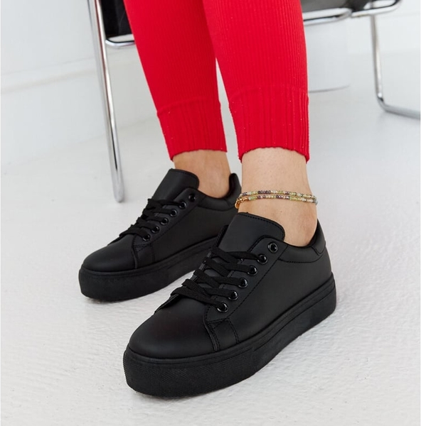 Czarne buty sportowe ButyModne z tkaniny w sportowym stylu z płaską podeszwą