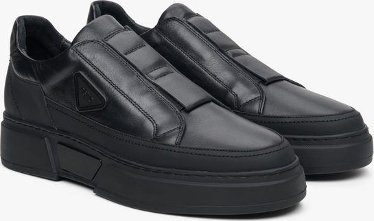 Czarne buty sportowe Estro w młodzieżowym stylu ze skóry