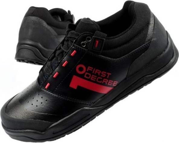 Czarne buty sportowe FIRST w sportowym stylu sznurowane