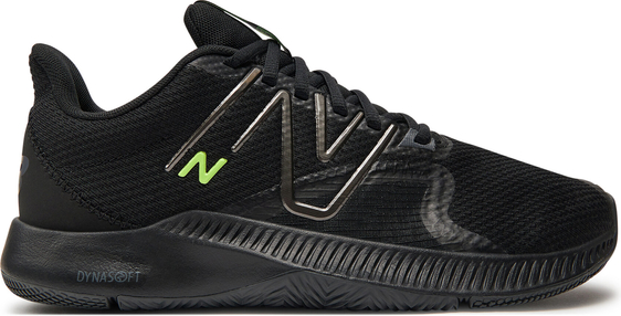 Czarne buty sportowe New Balance sznurowane w sportowym stylu