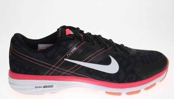 Czarne buty sportowe Nike dual fusion z płaską podeszwą