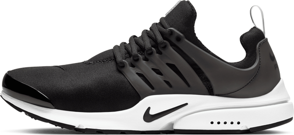 Czarne buty sportowe Nike sznurowane w sportowym stylu presto