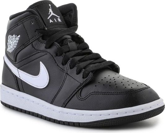 Czarne buty sportowe Nike sznurowane z płaską podeszwą