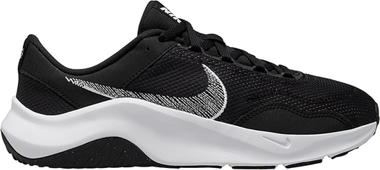 Czarne buty sportowe Nike w sportowym stylu sznurowane z płaską podeszwą
