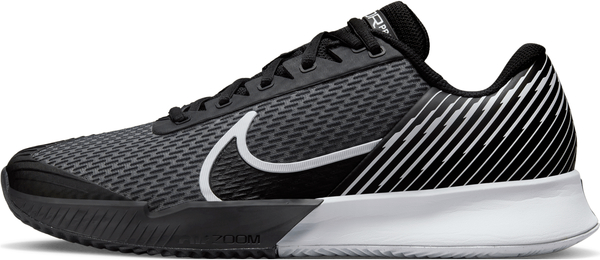 Czarne buty sportowe Nike w sportowym stylu zoom