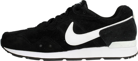 Czarne buty sportowe Nike z zamszu