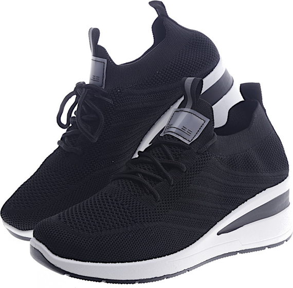Czarne buty sportowe Pantofelek24.pl w sportowym stylu na koturnie sznurowane