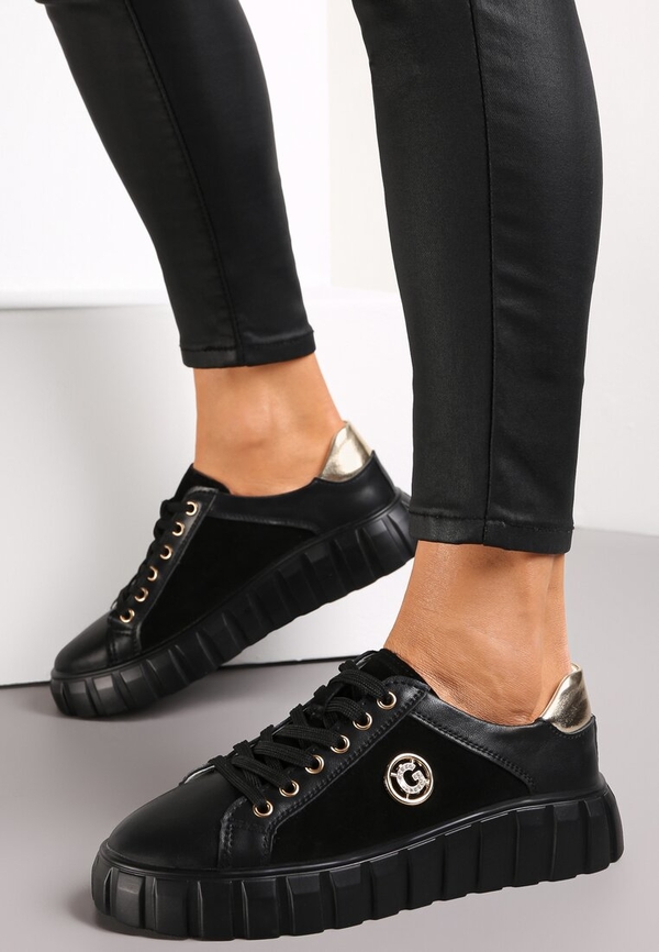 Czarne buty sportowe Renee ze skóry sznurowane w sportowym stylu
