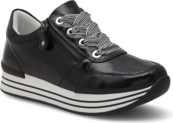 Czarne buty sportowe Rieker na platformie w sportowym stylu