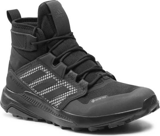 Czarne buty trekkingowe Adidas sznurowane z goretexu