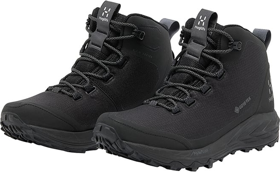 Czarne buty trekkingowe Haglöfs sznurowane z płaską podeszwą