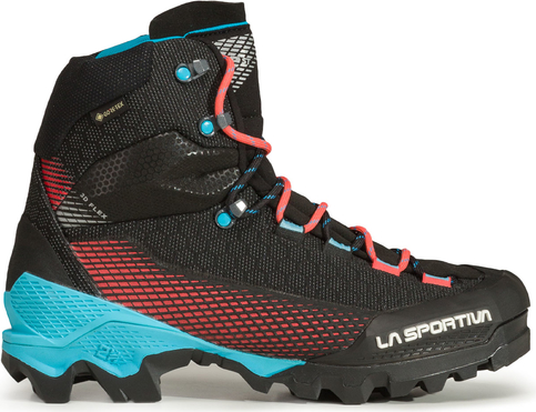 Czarne buty trekkingowe La Sportiva z płaską podeszwą z goretexu