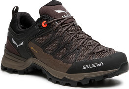 Czarne buty trekkingowe Salewa z płaską podeszwą sznurowane