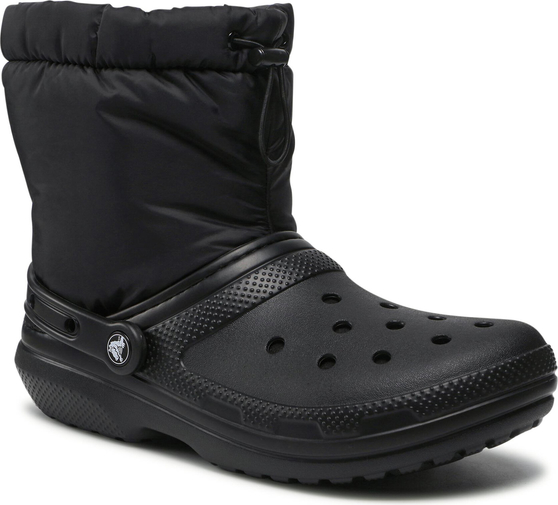 Czarne buty zimowe Crocs sznurowane w stylu casual