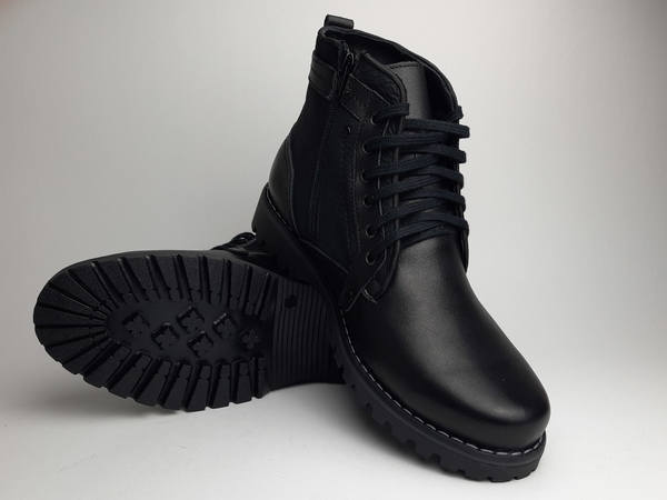 Czarne buty zimowe Obuwiekrezus