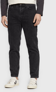 Czarne jeansy Bdg Urban Outfitters w street stylu