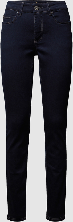 Czarne jeansy MAC w street stylu