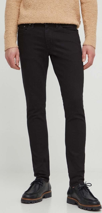 Czarne jeansy Michael Kors w street stylu