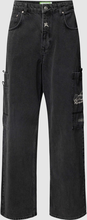 Czarne jeansy Review z bawełny w street stylu