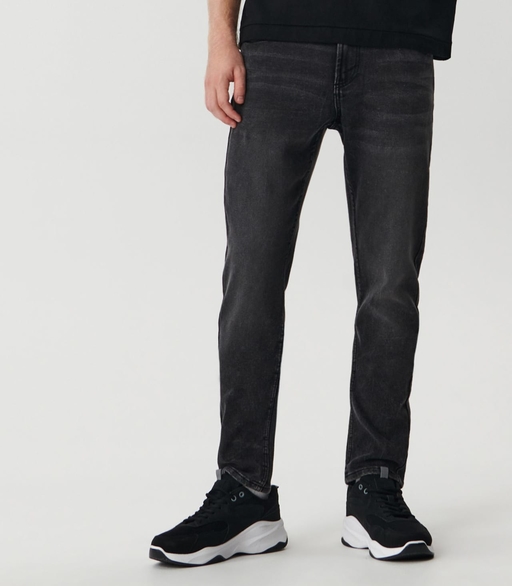 Czarne jeansy Sinsay w stylu casual