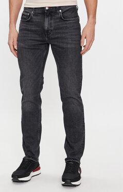 Czarne jeansy Tommy Hilfiger w street stylu