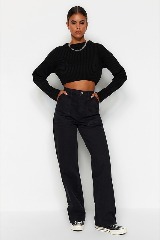 Czarne jeansy Trendyol w street stylu z bawełny