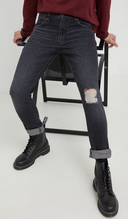 Czarne jeansy Wrangler