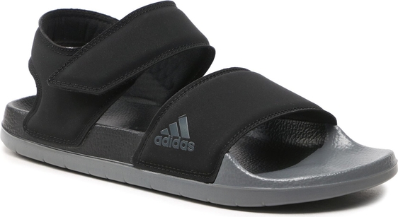 Czarne sandały Adidas w sportowym stylu