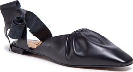 Czarne sandały Quazi w stylu casual z klamrami