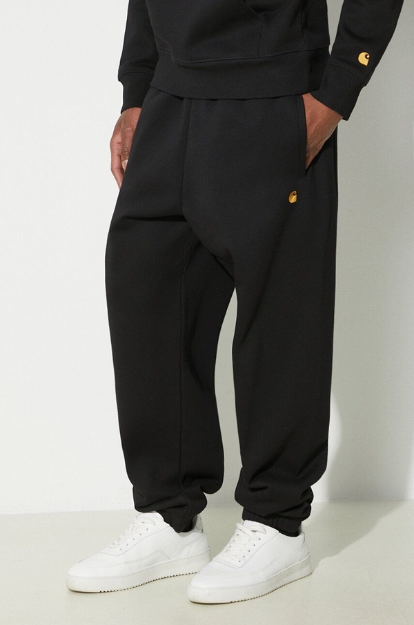 Czarne spodnie Carhartt WIP z dresówki