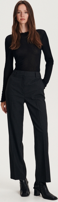 Czarne spodnie Reserved w stylu klasycznym