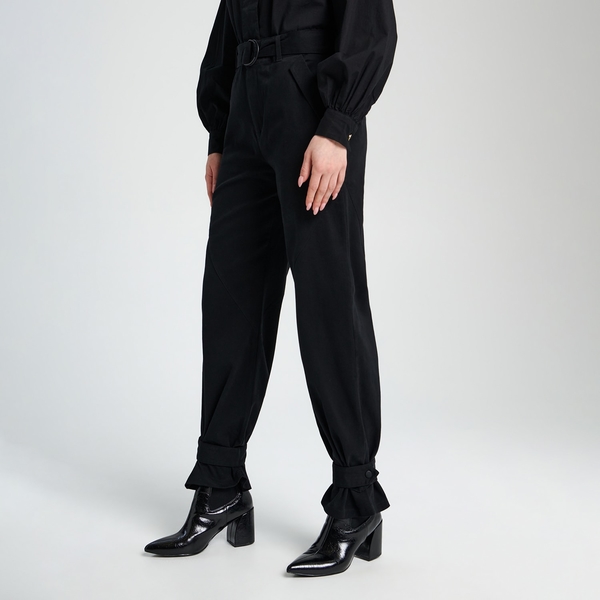 Czarne spodnie Sinsay w stylu casual