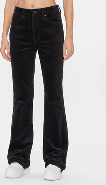 Czarne spodnie Wrangler w stylu casual