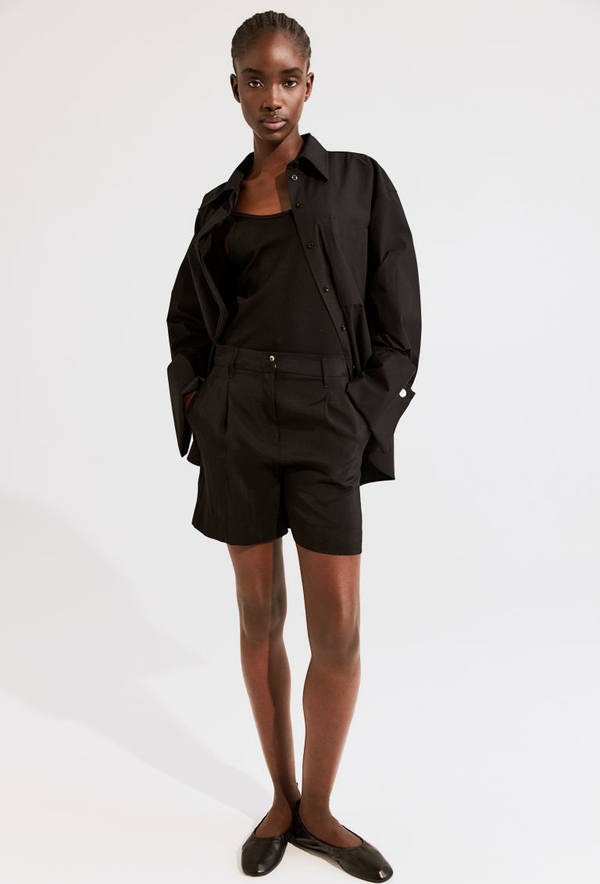 Czarne szorty H & M z tkaniny w stylu casual