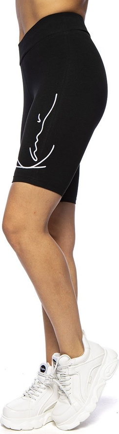Czarne szorty Karl Kani w sportowym stylu