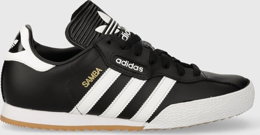 Czarne trampki Adidas Originals w sportowym stylu z płaską podeszwą sznurowane