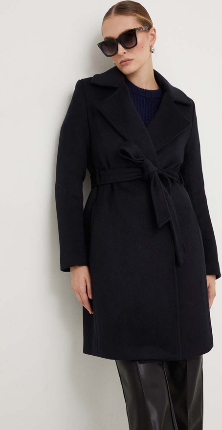 Czarny płaszcz Answear Lab przejściowa w stylu klasycznym z wełny