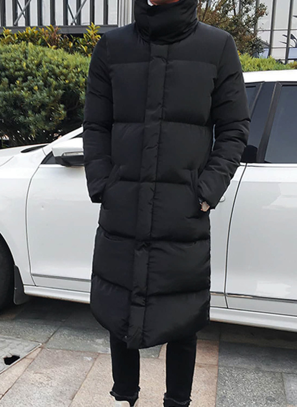 Czarny płaszcz męski Attirra w stylu casual